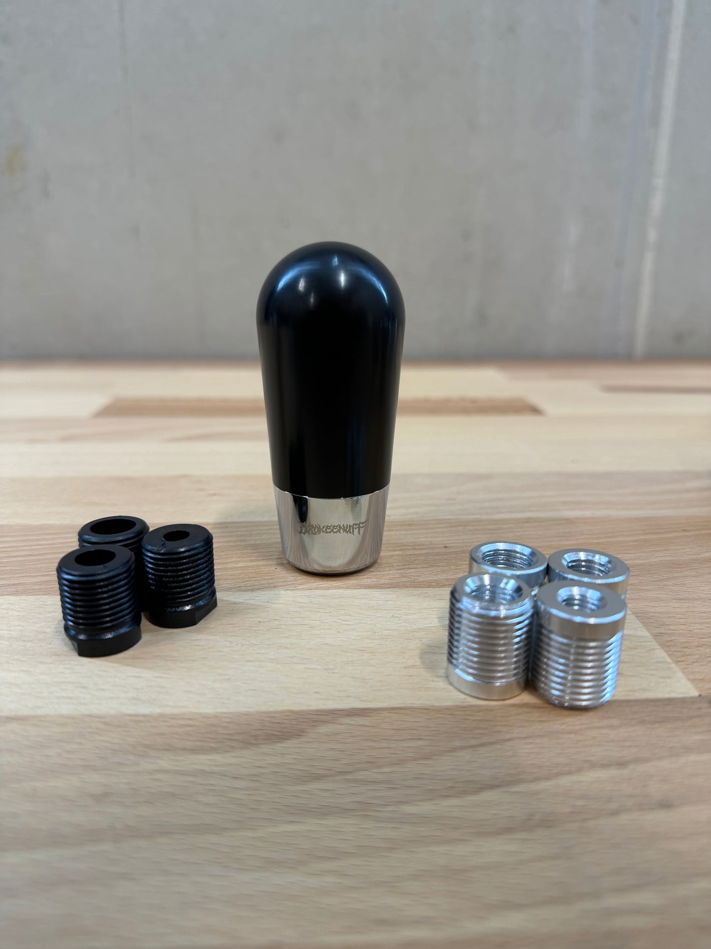 Thorns Shift Knob black or white