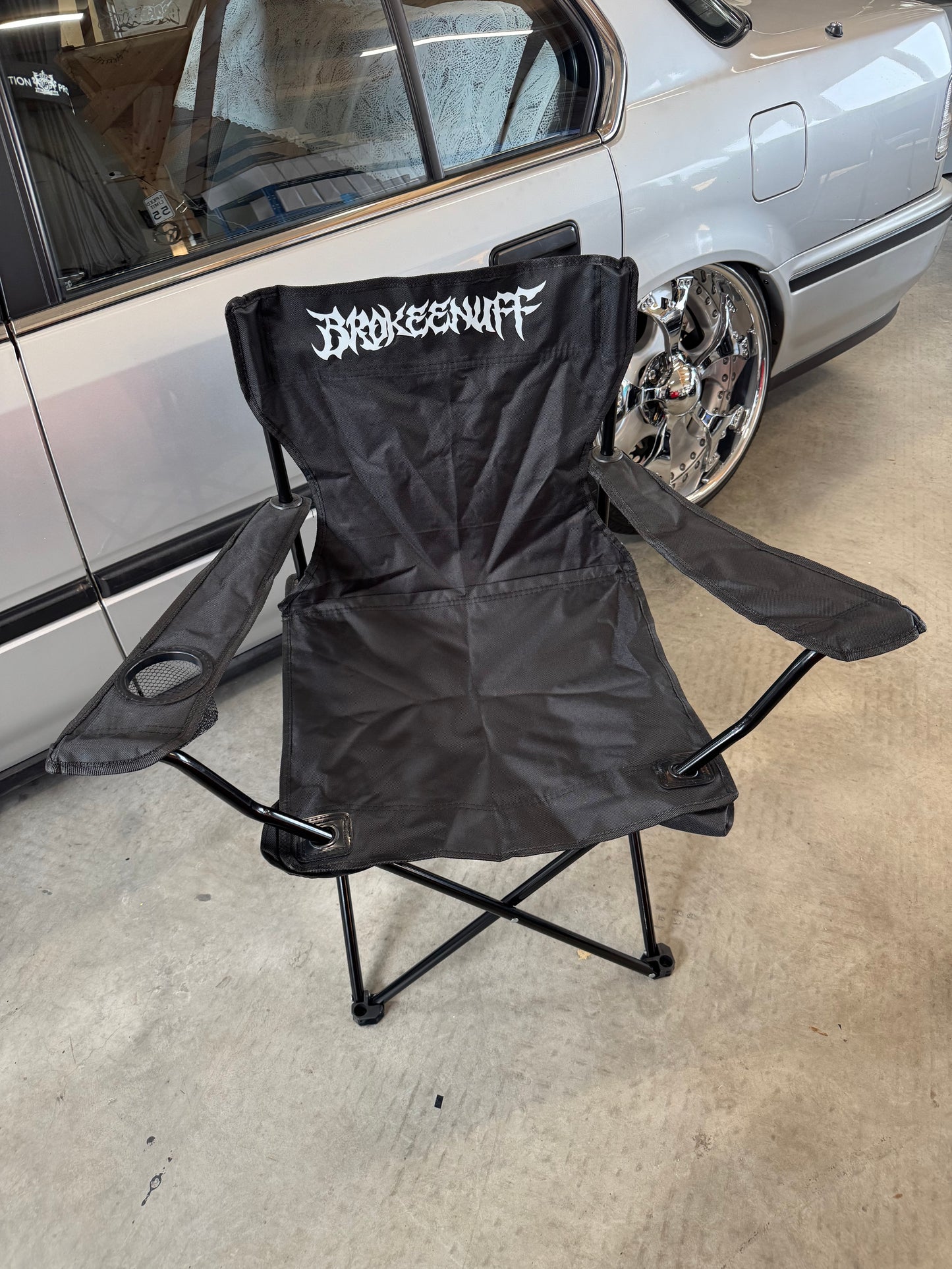 Brokeenuff Thorns Purple Rose Camping Chair