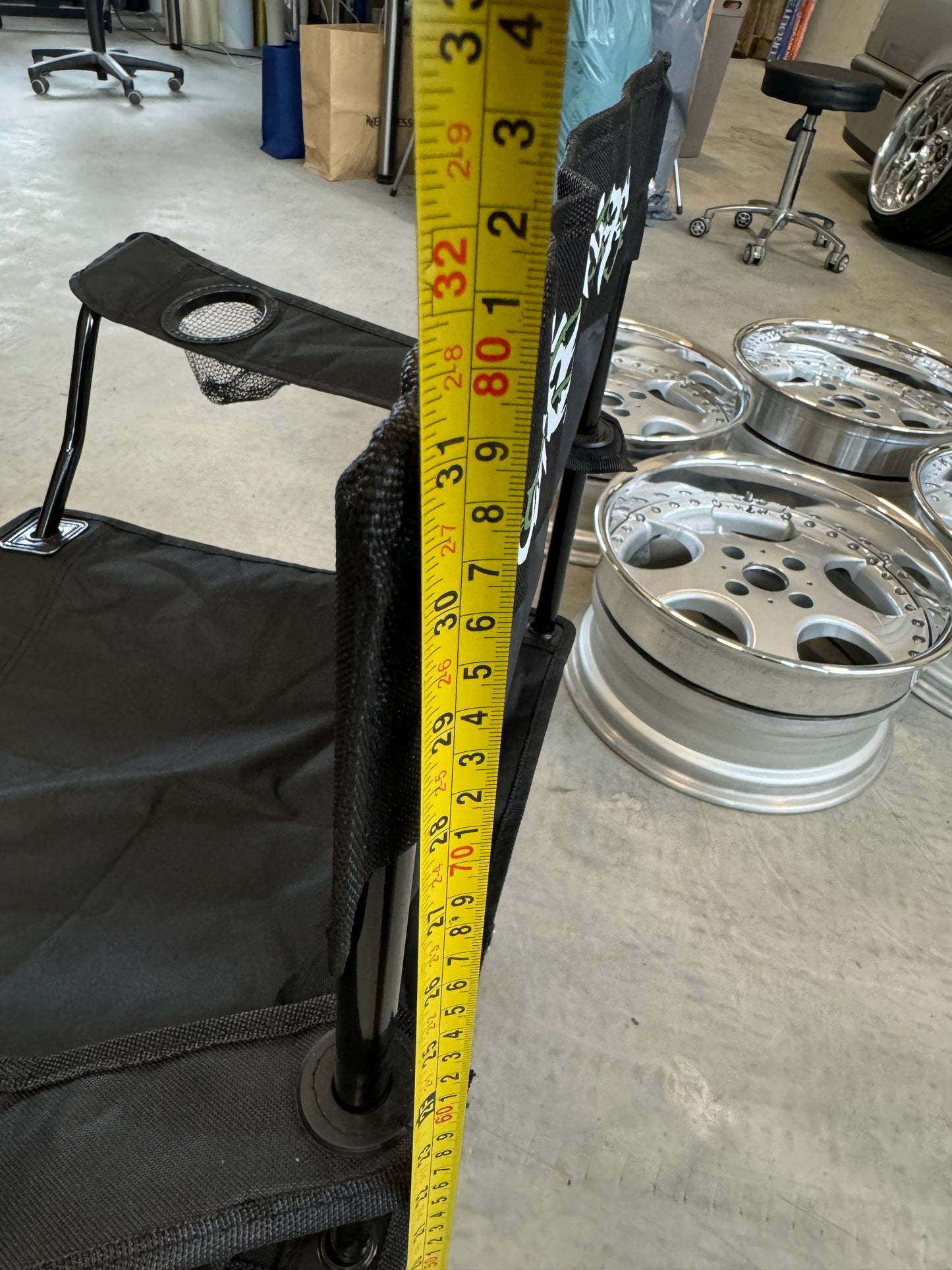 Brokeenuff Thorns Purple Rose Camping Chair