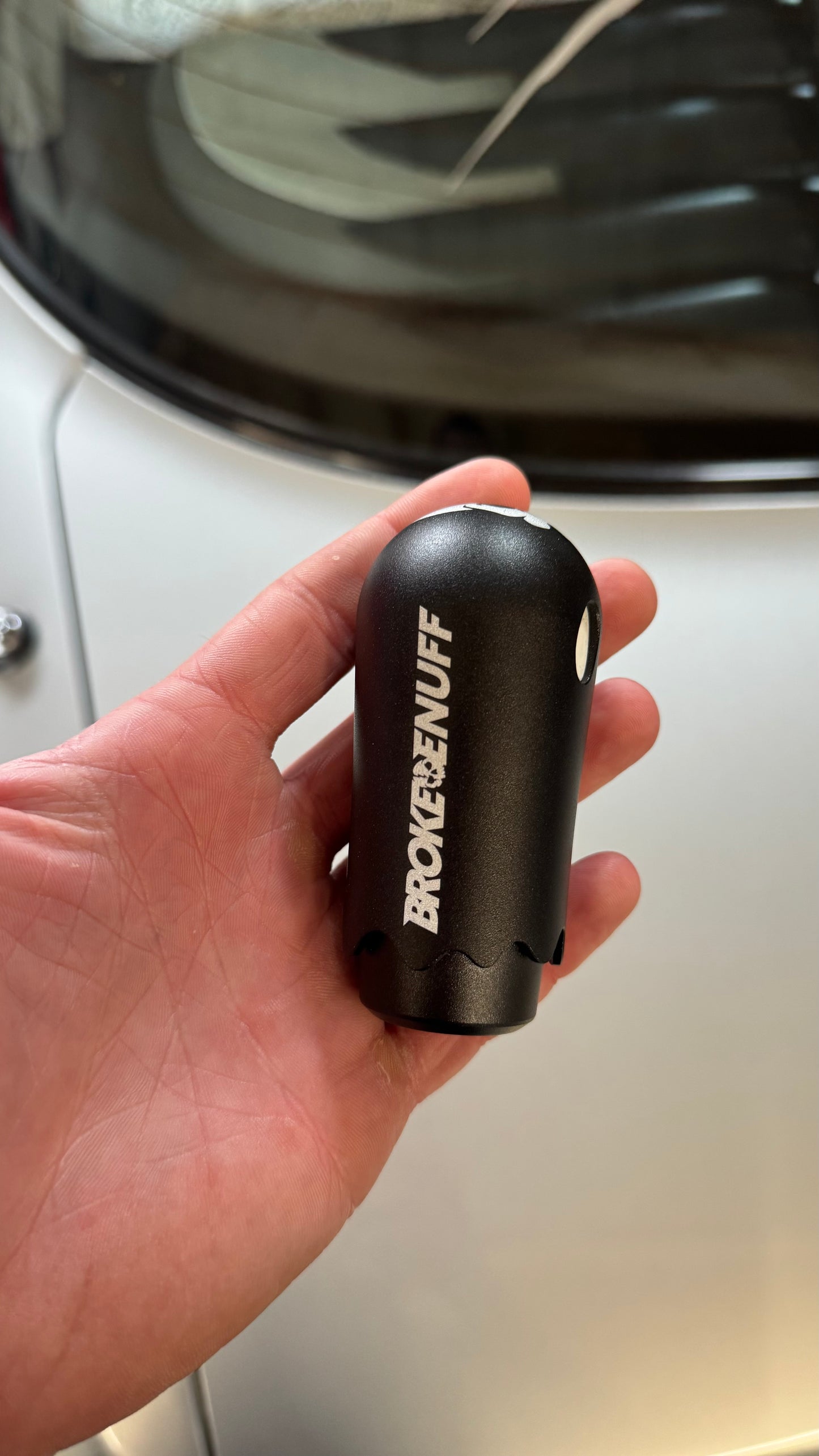 Ghost Shift Knob black (different Logo)