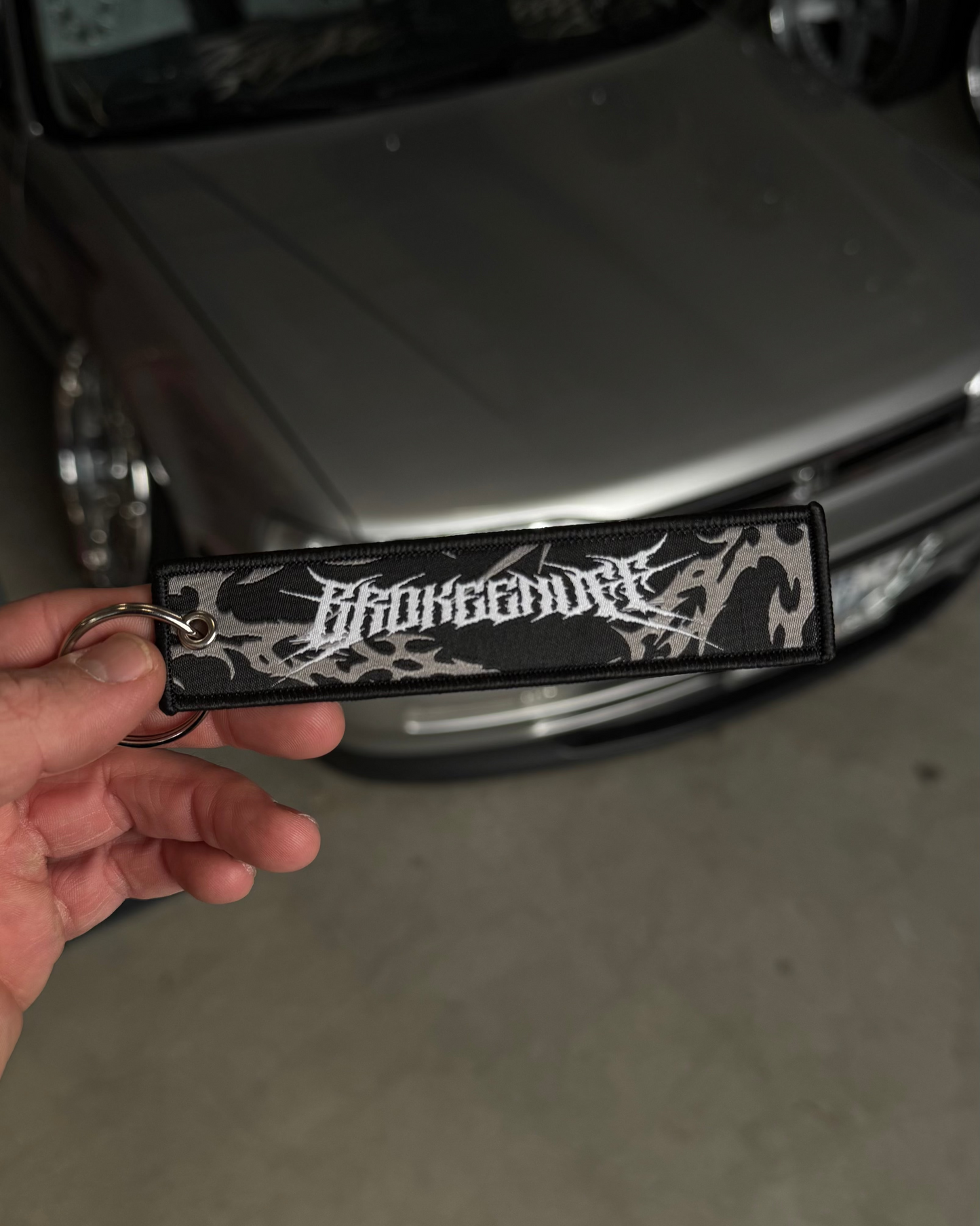 Tribal Style Jet Tag